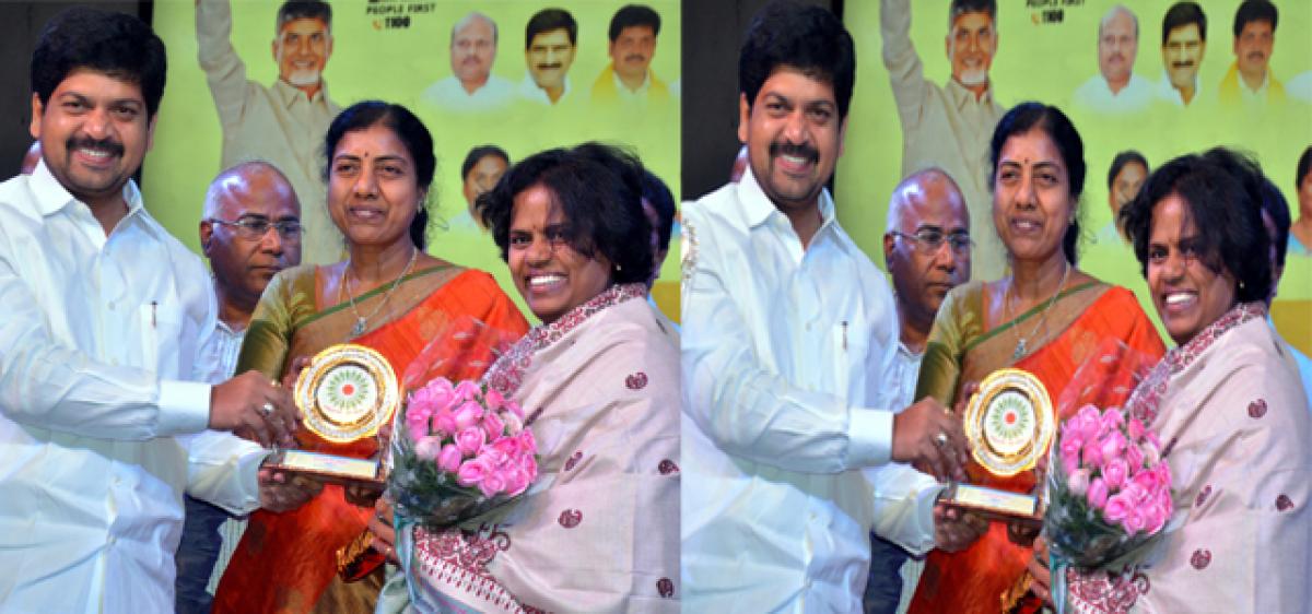 Minister Kollu applauds staff  for success of Janmabhoomi