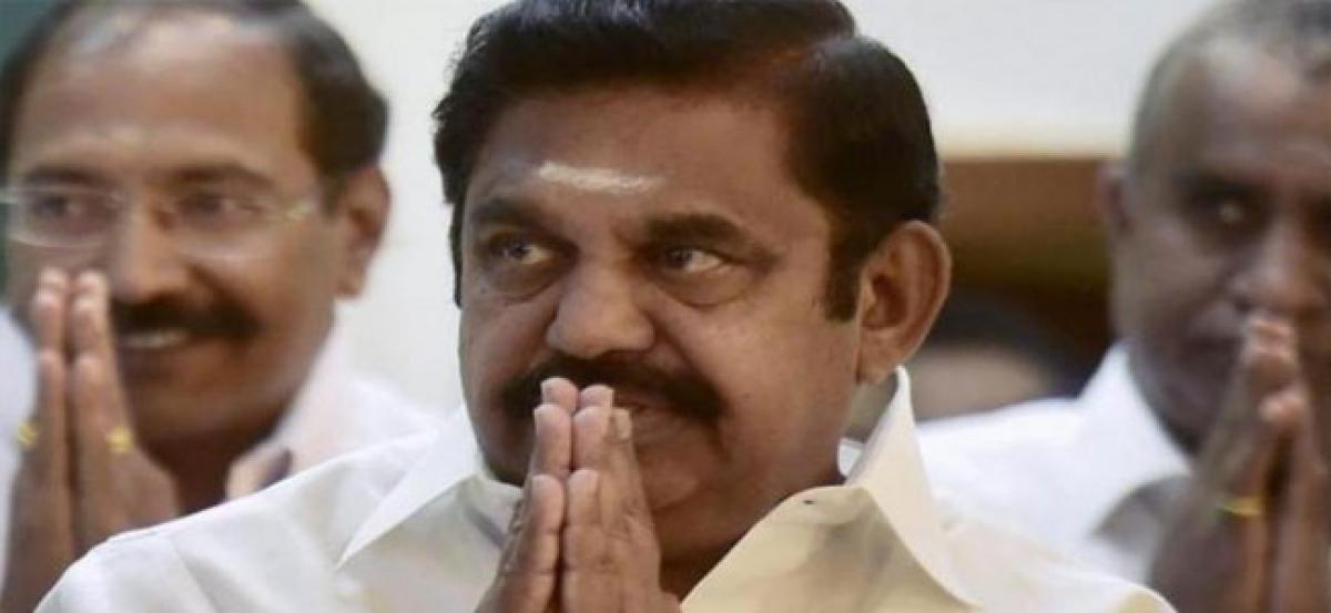 Disqualified, pro-Dhinakaran MLAs welcome to return, hints Palanisamy