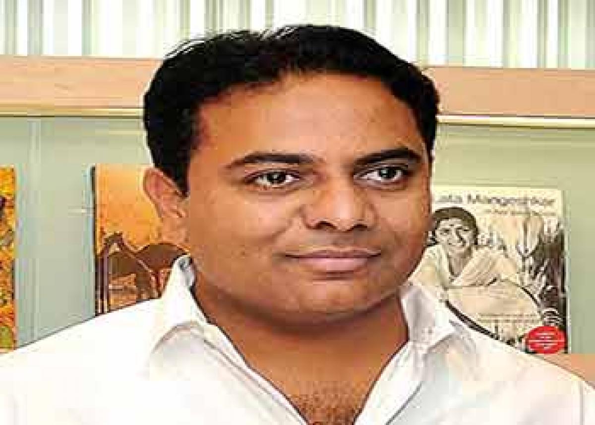 Duplicate  Gandhis will  not give T: KTR