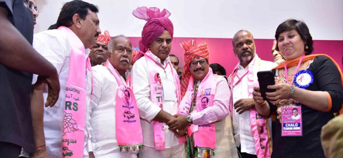 KTR elated as traders extend support to TRS
