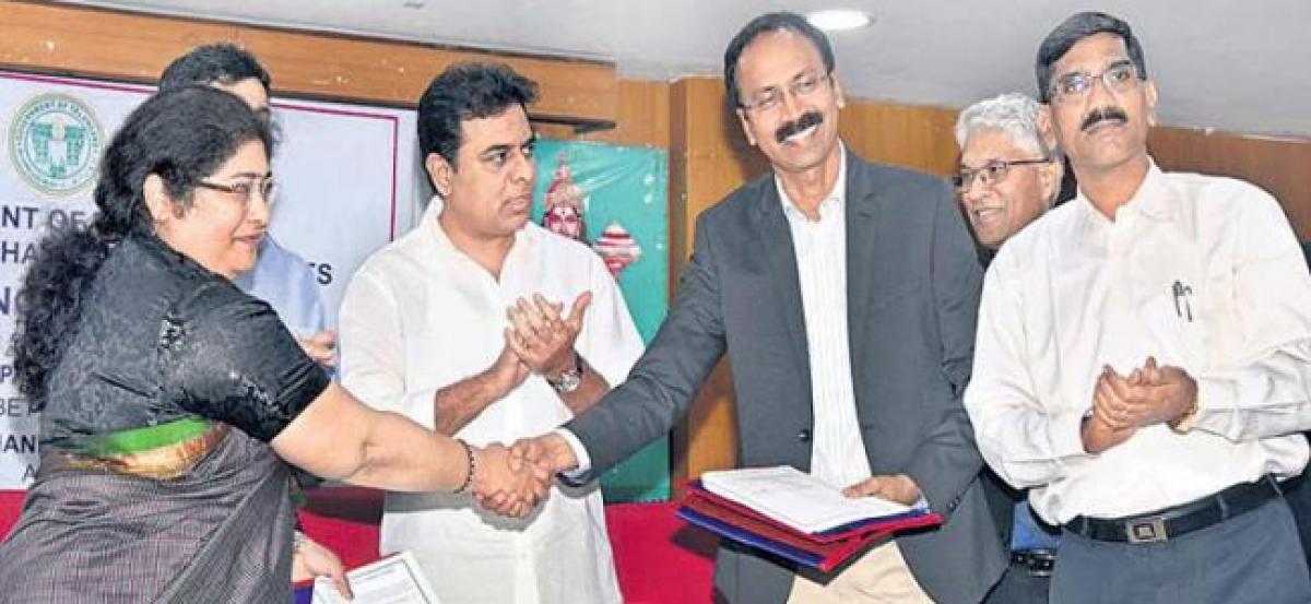 MoU inked to set up apparel superhub in Sircilla