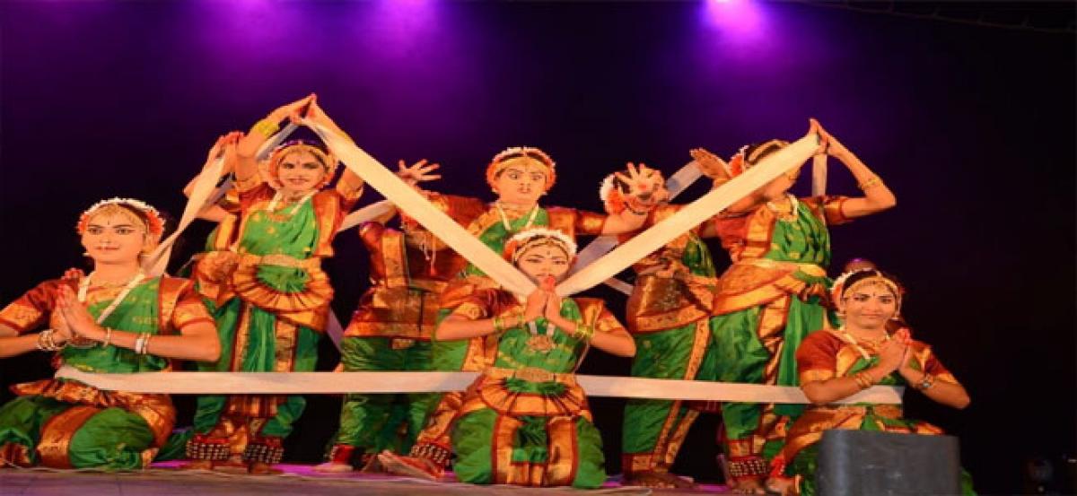 Kuchipudi dance performance mesmerises audience