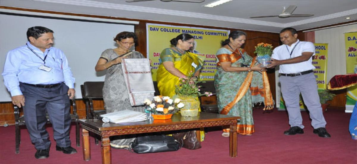 2-day training programme for DAV principals