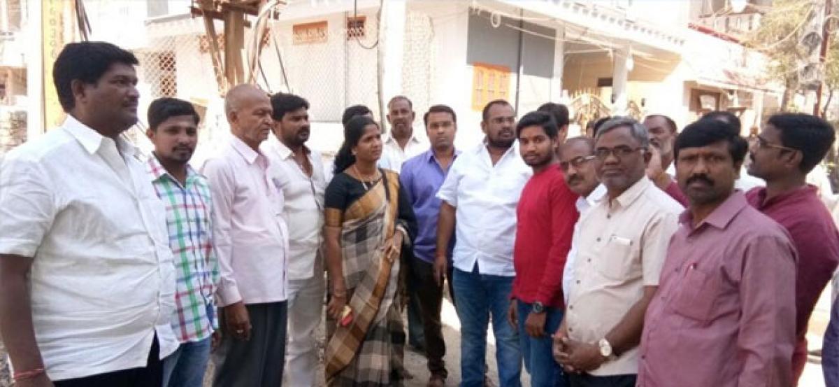 Corporator visits Laxmi Nagar