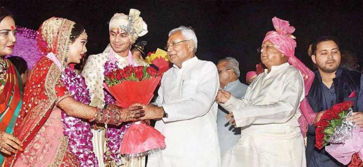 After son Tej Pratap Yadav marries Aishwarya Rai, RJD chief Lalu Yadav returns to jail