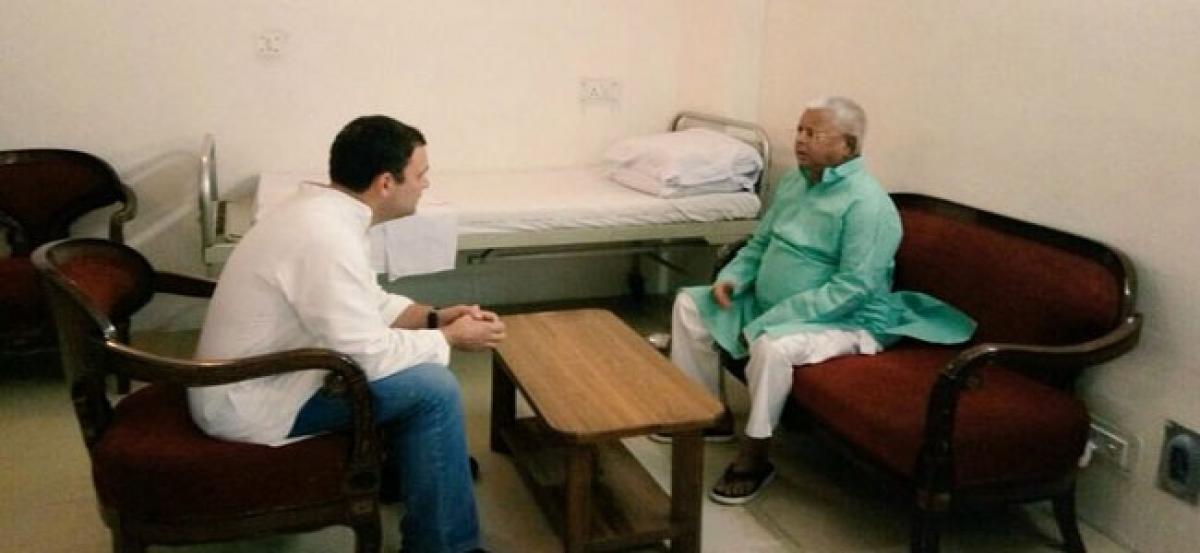 Rahul Gandhi meets Lalu Prasad at Delhis AIIMS