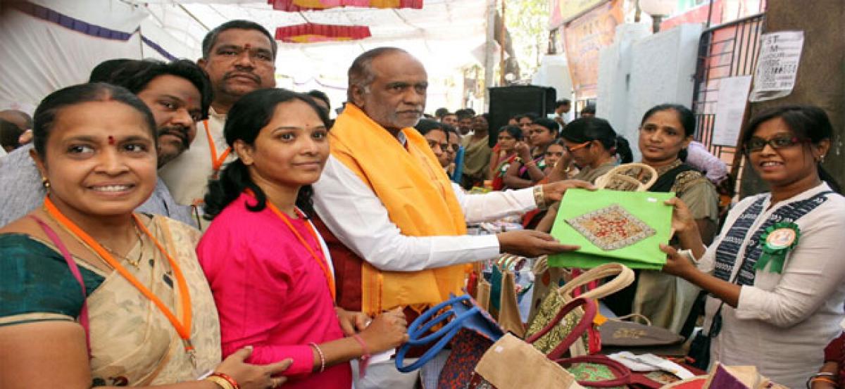 MLA inaugurates PDSSG Mela