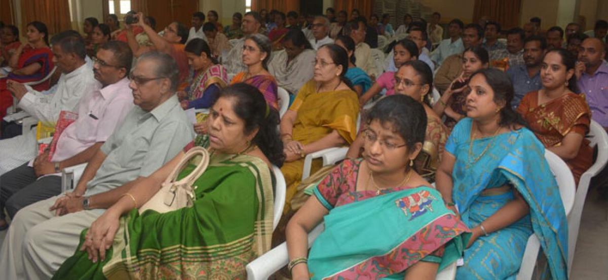 National seminar on Telugu language teaching in Telangana