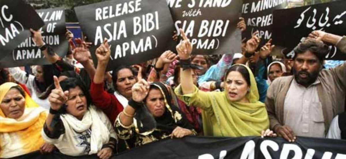 Pakistan under international pressure to rein in blasphemy law