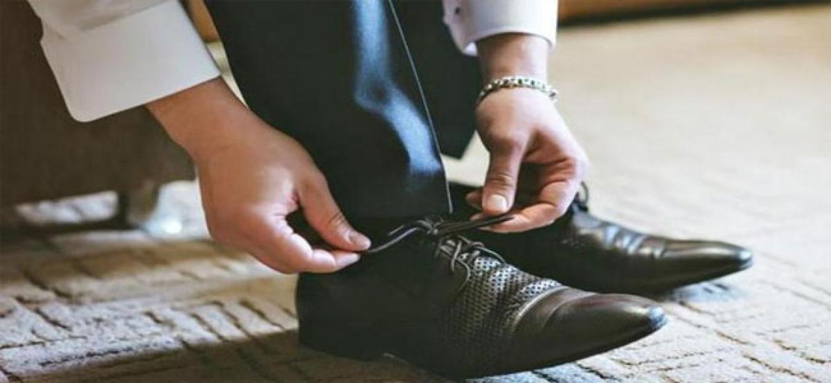 5 easy ways to protect your leather shoes this summer