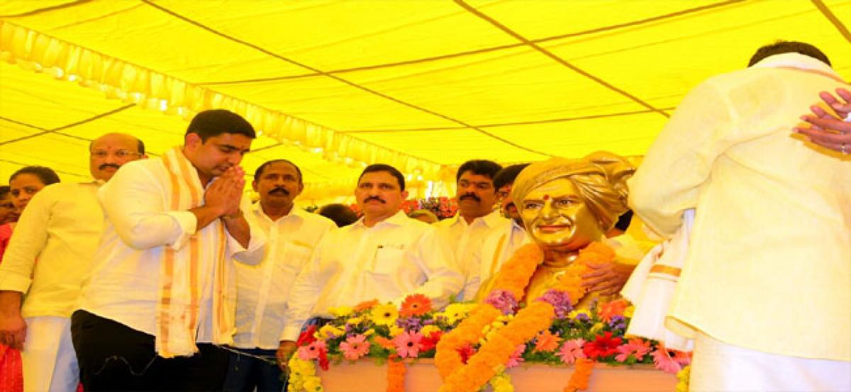 Lokesh challenges Oppn to prove allegations