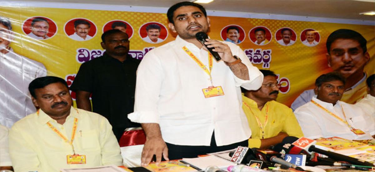 Lokesh: Clean Vijayawada in 3 yrs