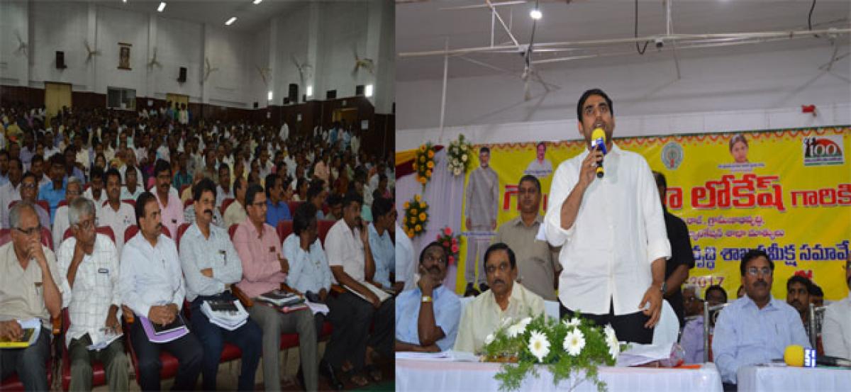 Achieve 100% target under NREGS: Lokesh