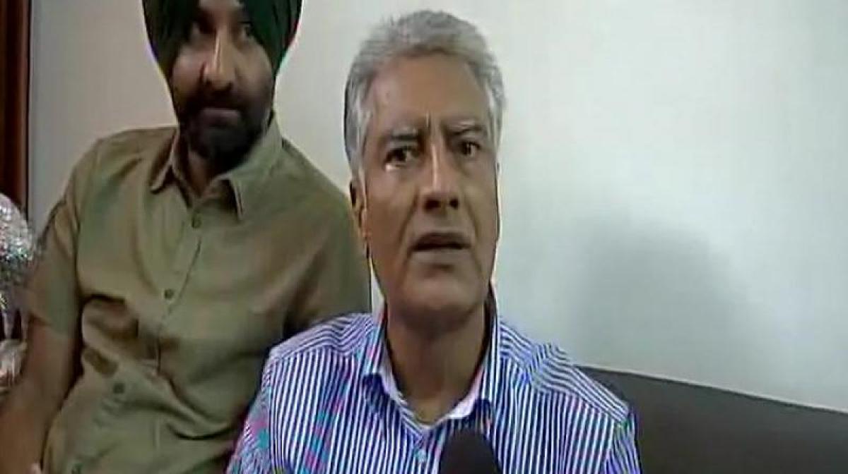 Gurdaspur bypoll: Congress candidate Sunil Jakhar leads by over 1.9 lakh votes