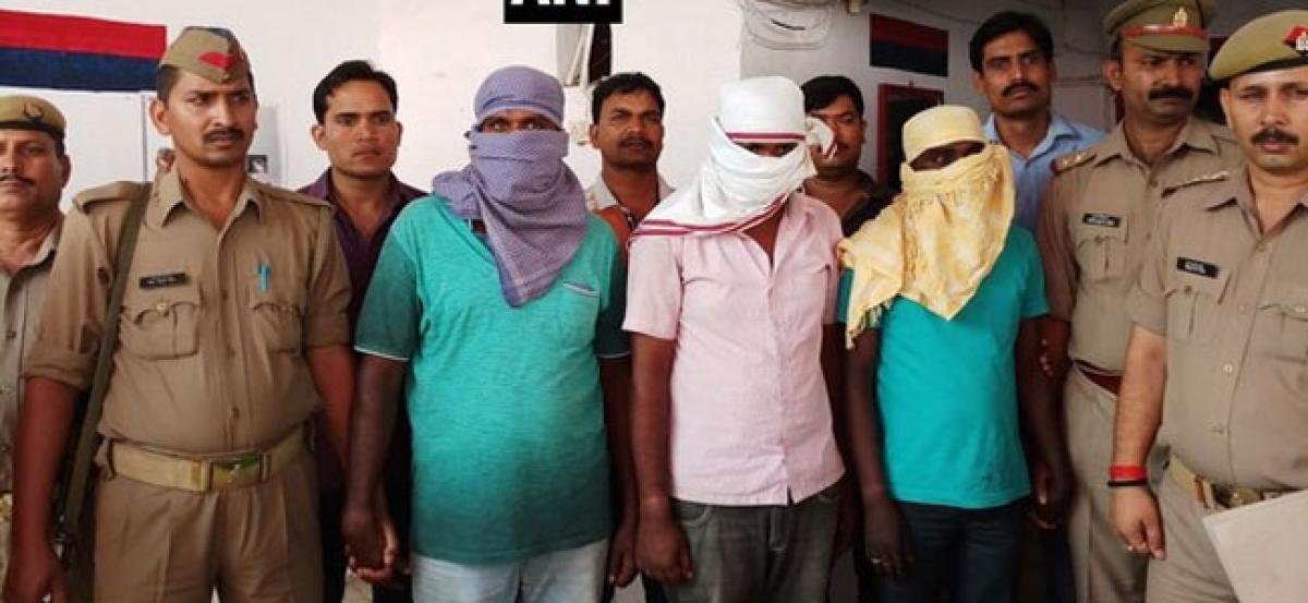 UP: Three arrested for looting cash van