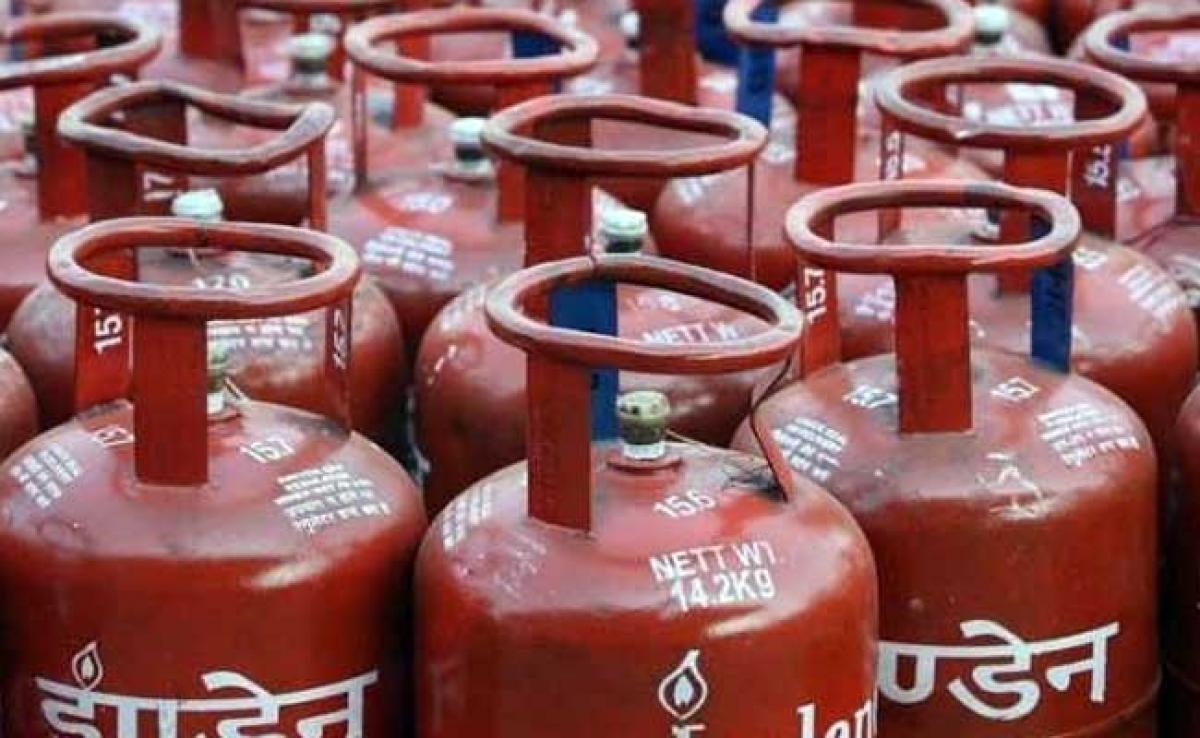 Cooking Gas (LPG) Price Hiked By Rs. 7 Per Cylinder, ATF By 4%