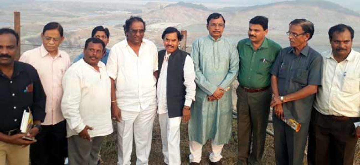 Film lyricists, poets visit Polavaram Project