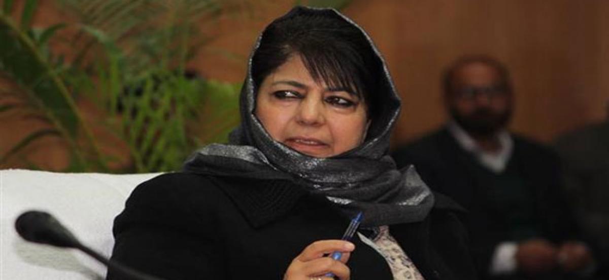 J&K CM urges youth to stay away from encounter sites