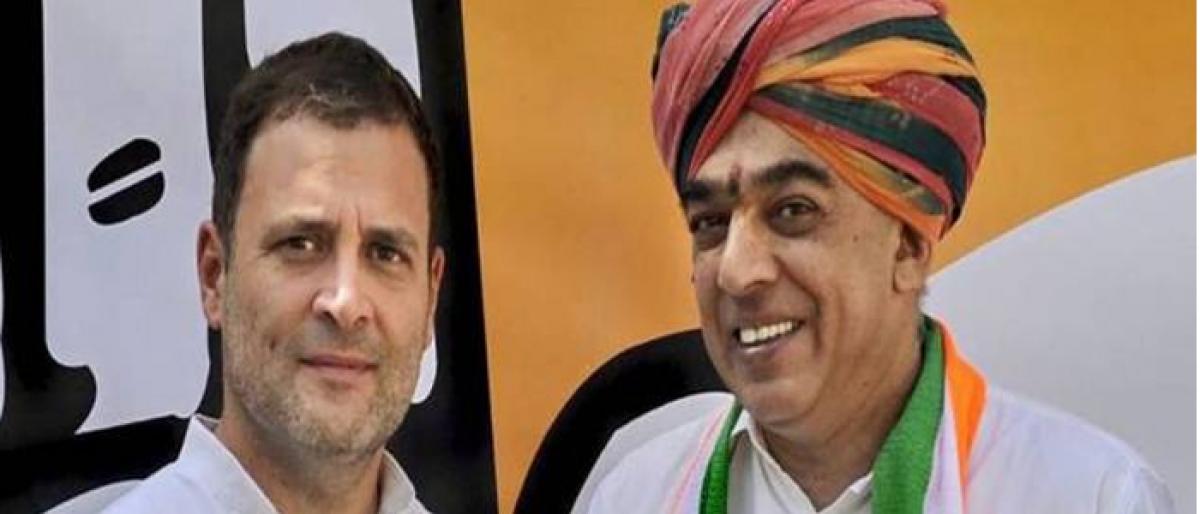 Jaswants son Manvendra, former BJP MLA Deshmukh join Congress