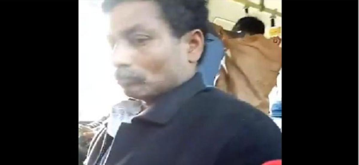 Man masturbates in bus, police want him