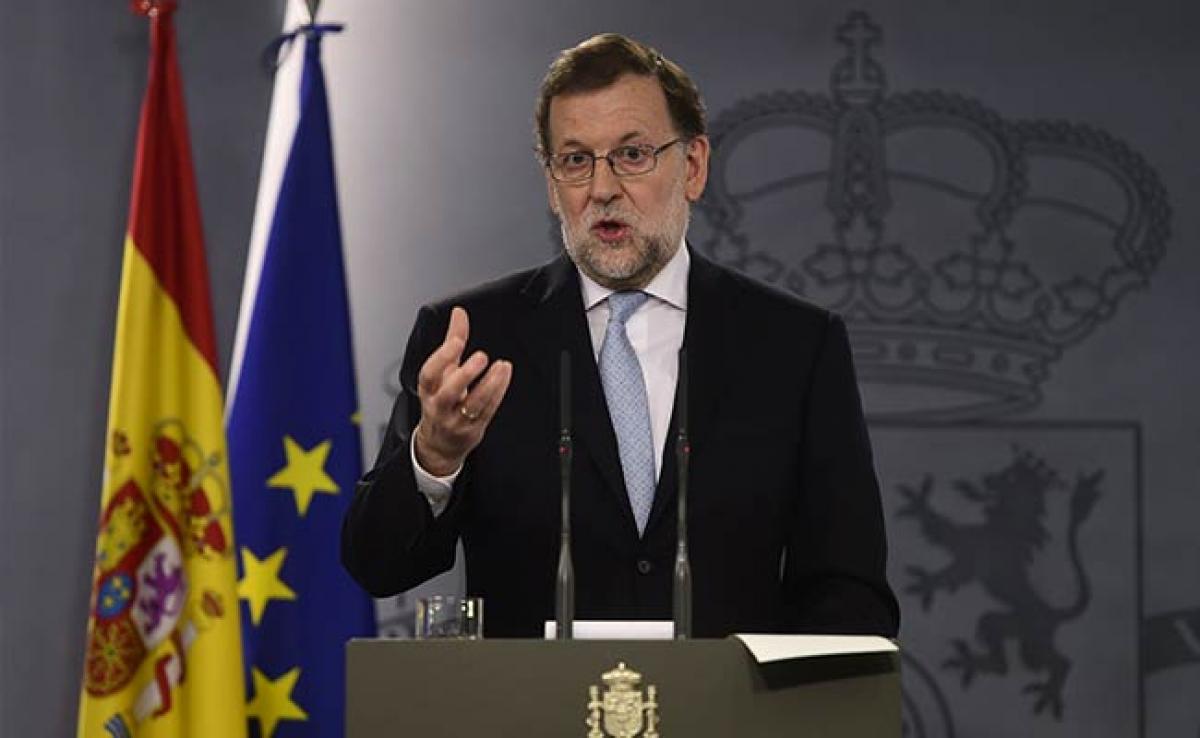 Spain To Hold Crisis Talks After Catalan Independence Suspended