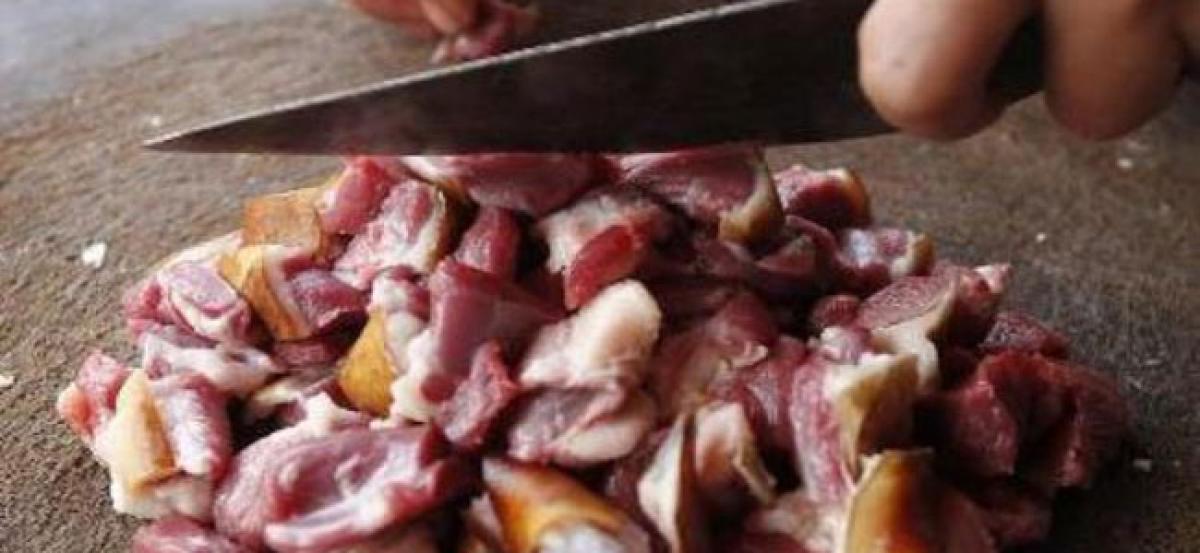 Municipal Corporation Gurgaon serves notice to shut illegal meat shops