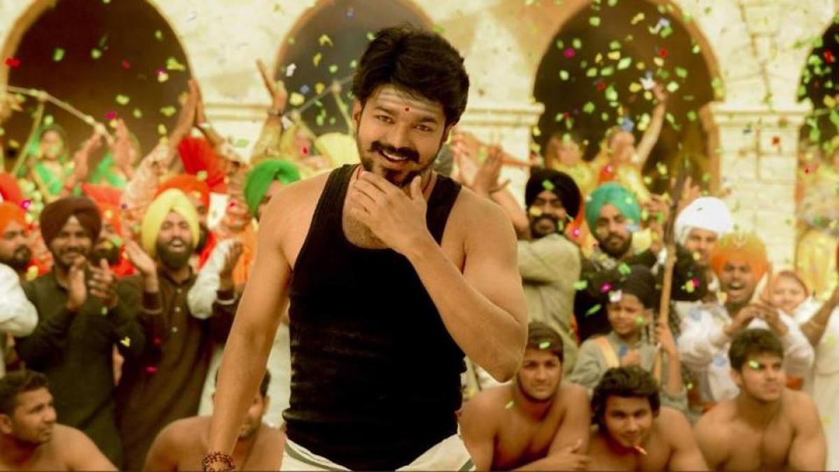 Twitter Review: Vijays Mersal