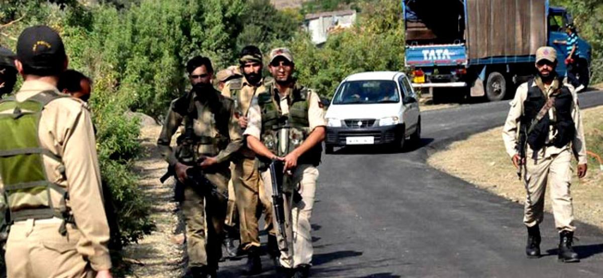 Two arrested in Kashmir for militant activities