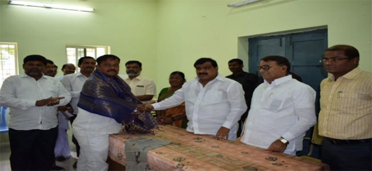 TRS MPTC elected as Peddemul Mandal Pradesh Vice-president