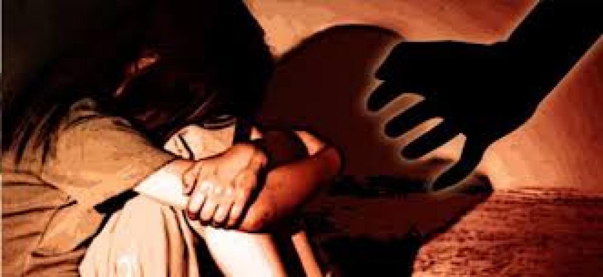 Dachepalli MPTC hubby rapes minor girl