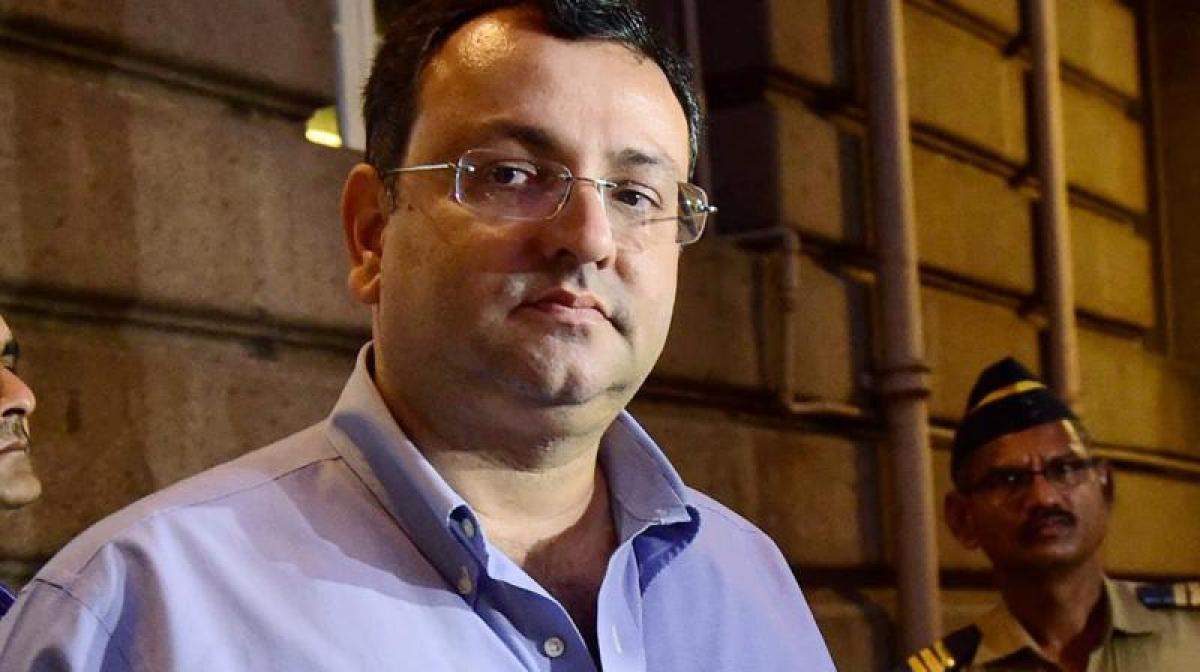 Im being sacked, Cyrus Mistry texted wife minutes before board meet
