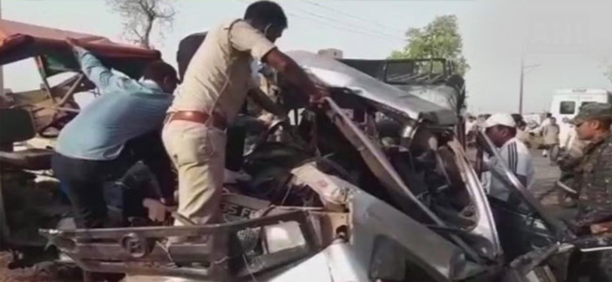 Death toll rises to 15 in MP road mishap