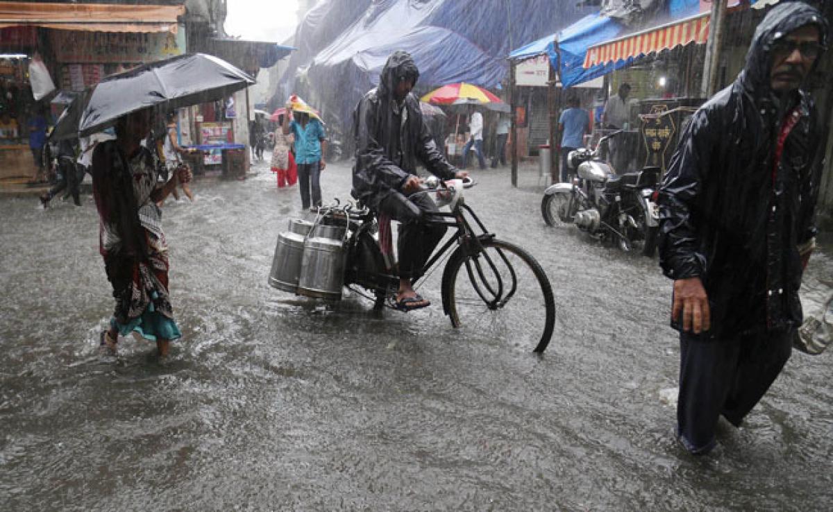 Rains Batter Mumbai, Kolkata; 3 Dead In Gujarat