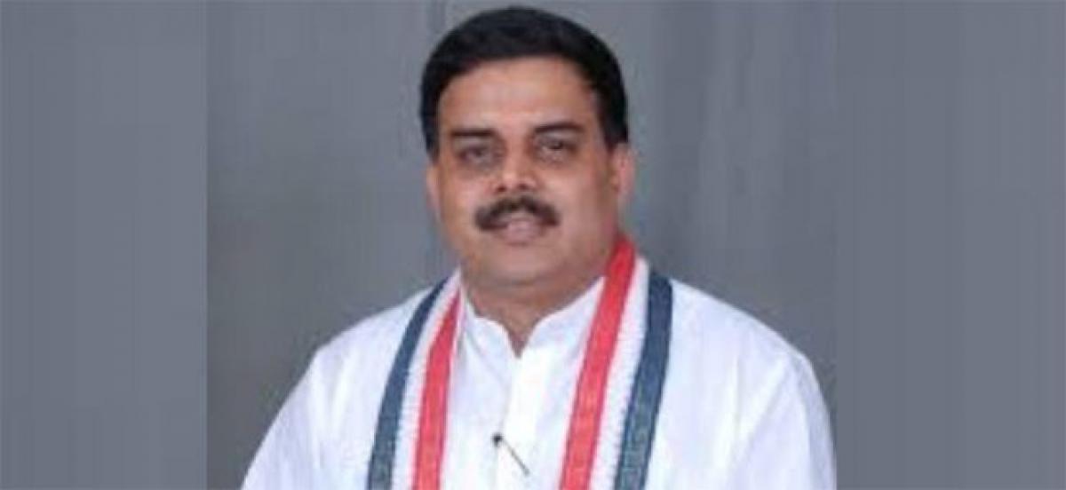 Nadendla Manohar to join Jana Sena Party today