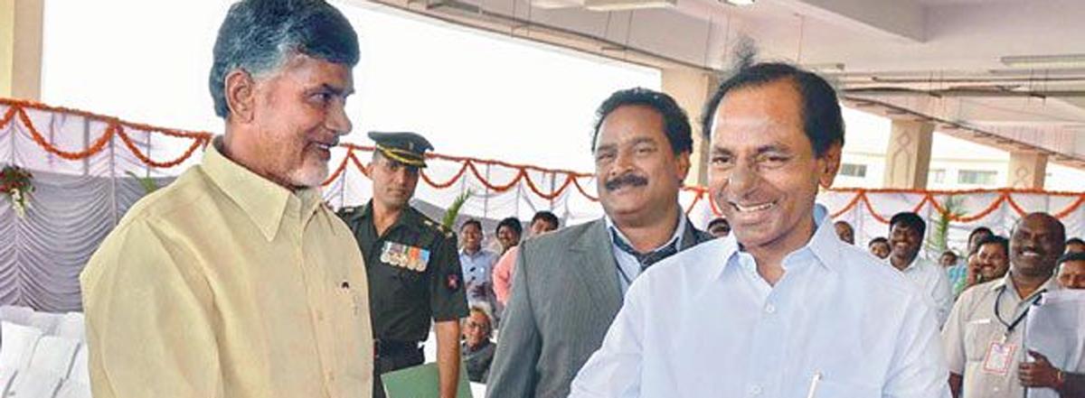 KCR, Chandrababu Naidu set the agenda for 2019 polls