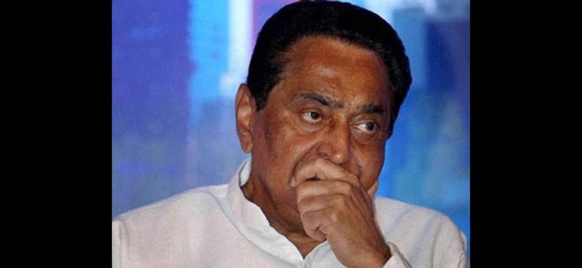 Chopper carrying Kamal Nath loses way, lands safety after 40 minutes