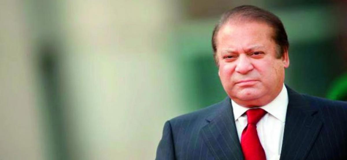 Pak court dismisses Nawaz Sharifs petition to delay verdict in corruption case