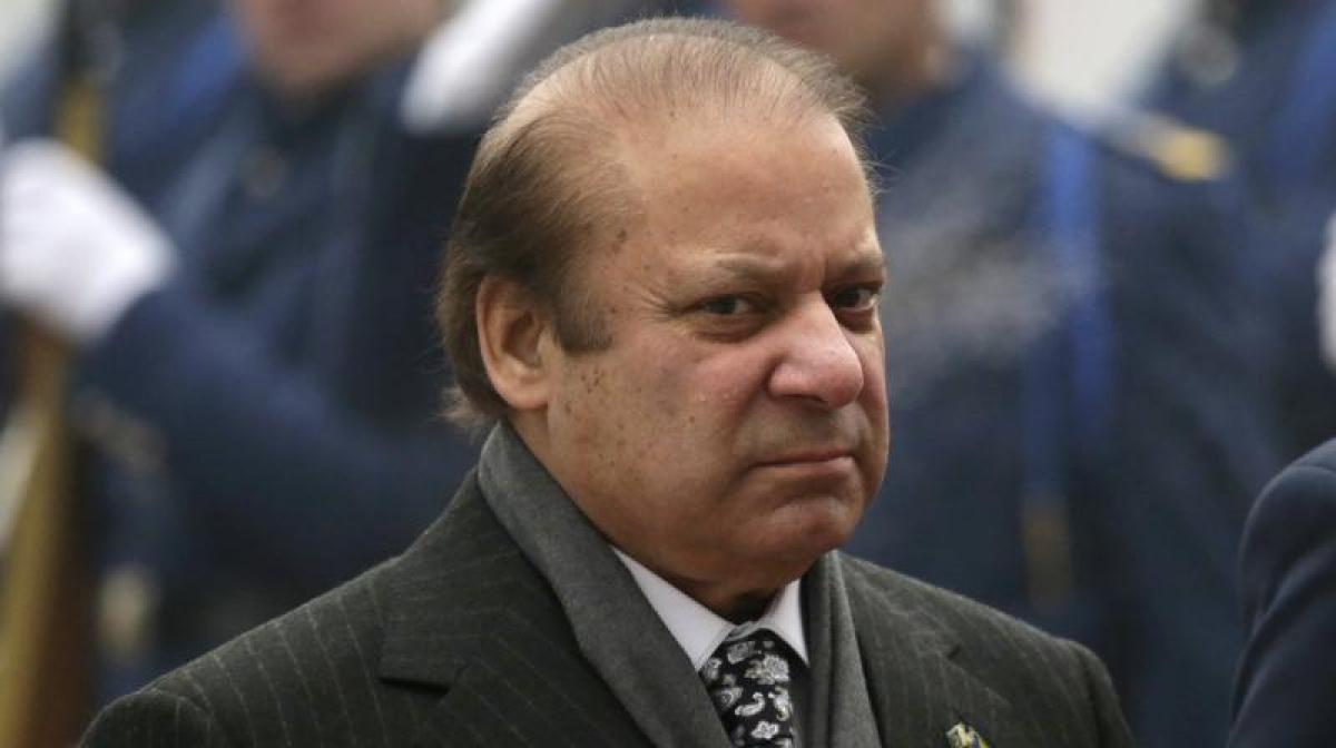 Panama Papers: Pak court issues bailable arrest warrant against ex PM Sharif