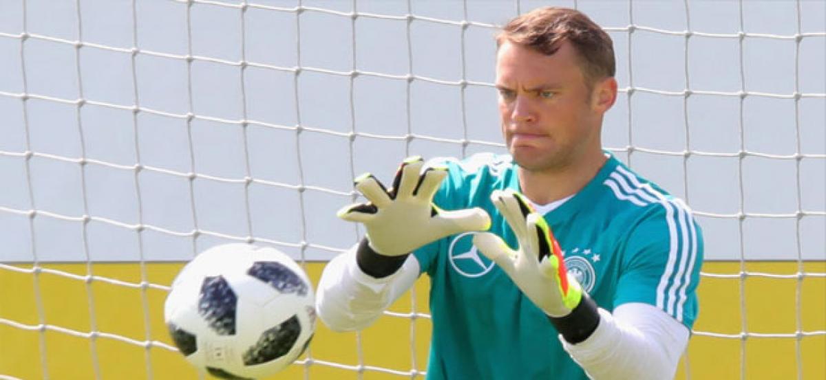 Germany keeper Neuer set for comeback against Austria