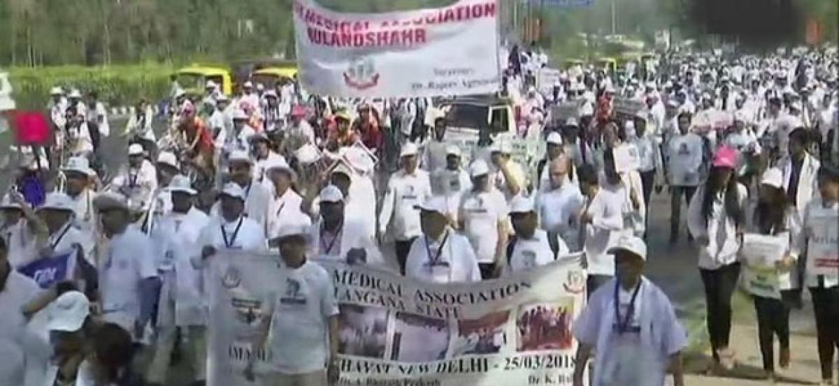 Doctors protest against National Medical Commission bill