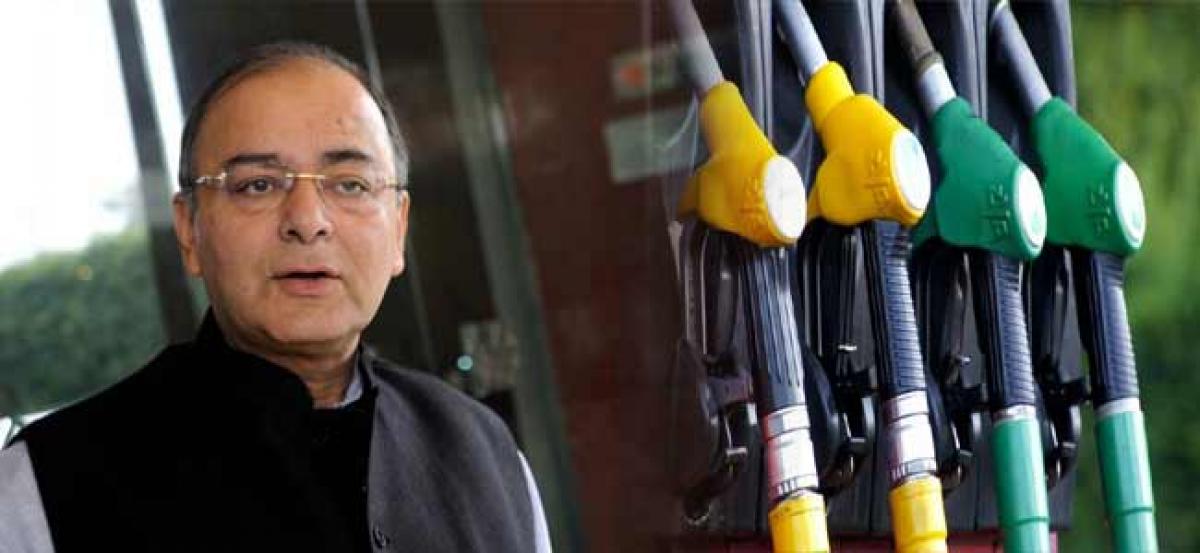 Budget: Excise cuts have no effect on fuel prices, disappoints industry