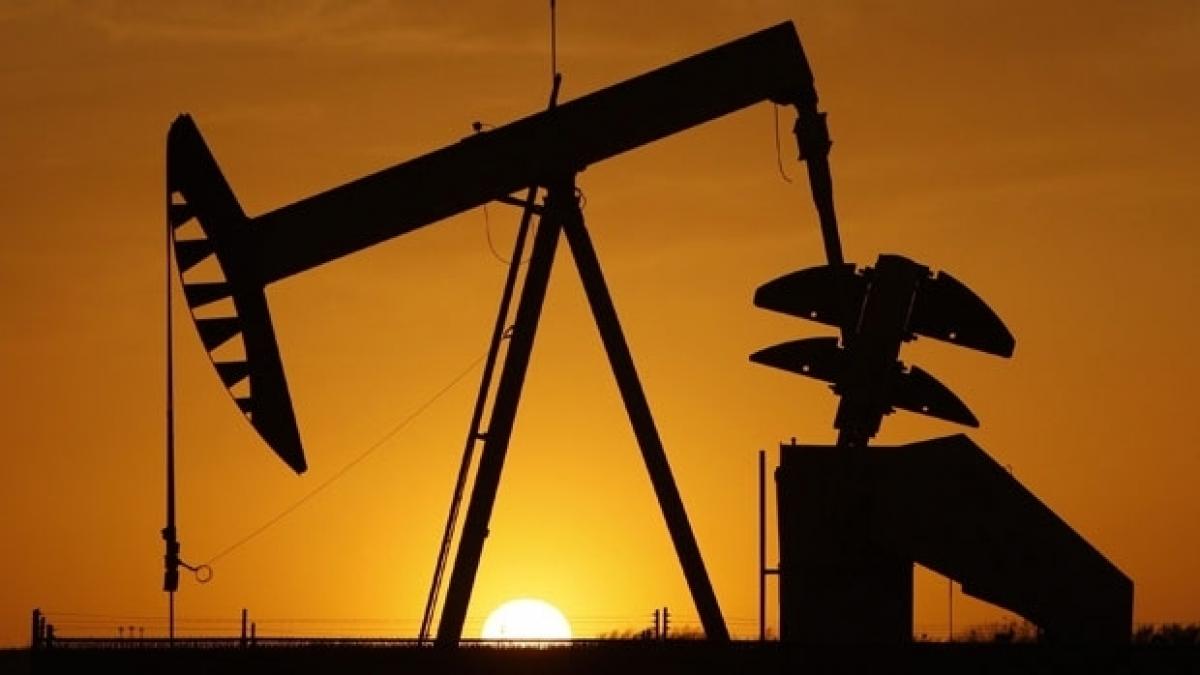 Oil prices firm on optimism over declining stocks