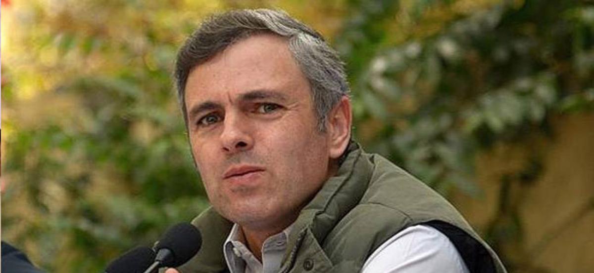 Omar Abdullah condemns tourists killing, calls stone-pelters goons