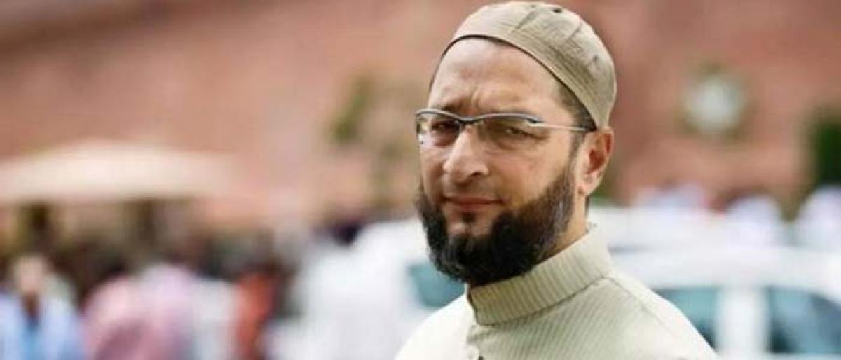 Whos stopping you from building temple, Owaisi tells Bhagwat