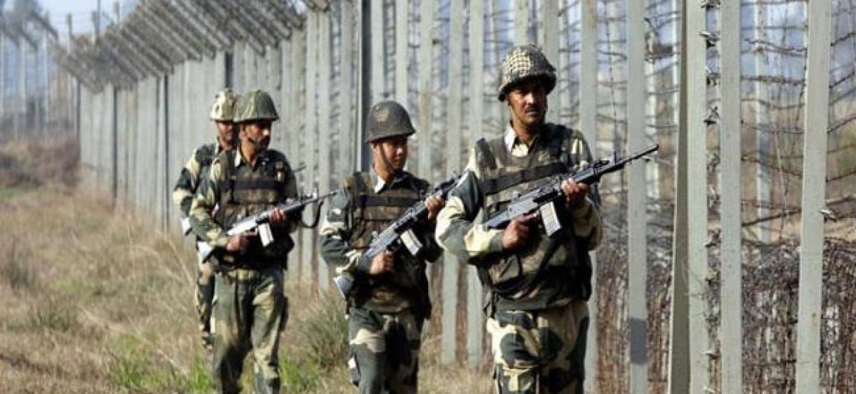 Army jawan killed, 4 others injured in Pakistan shelling along LoC