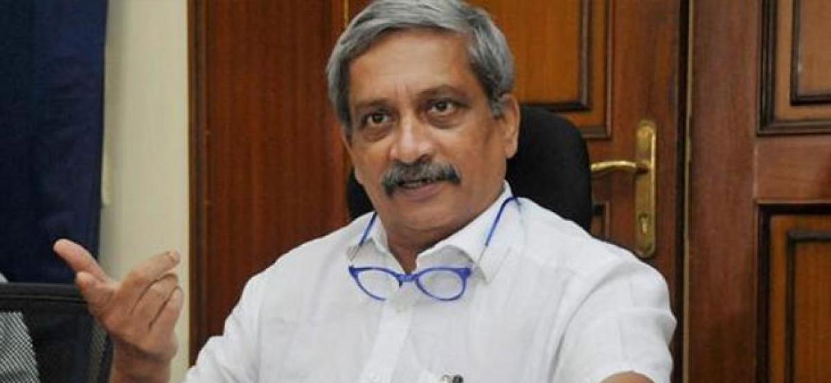 Media twisted my remarks on girls consuming liquor: Parrikar