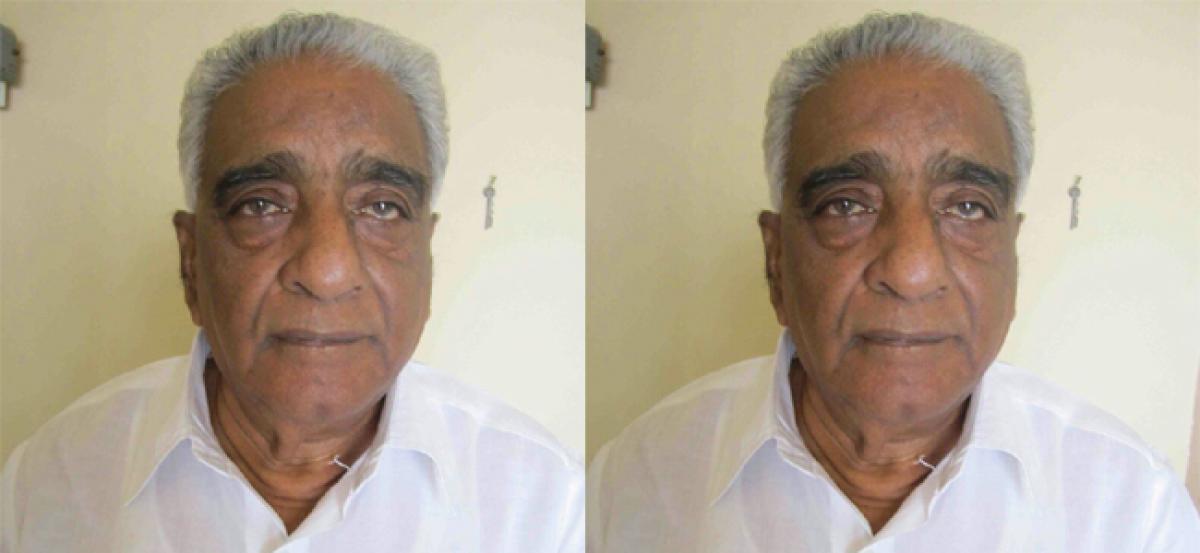 Former MLA MV Krishna Rao passes away