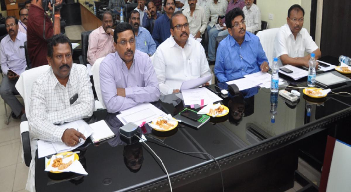 1,500 Chandranna village malls by March: Prathipati