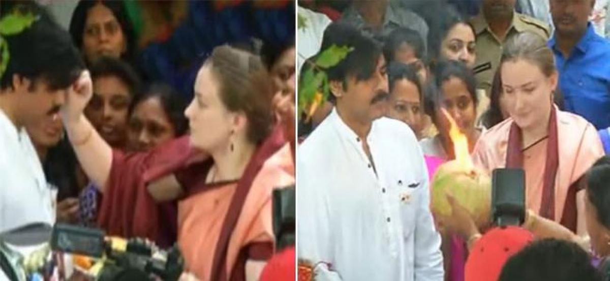 Pawan Kalyan begins his political yatra in Telangana