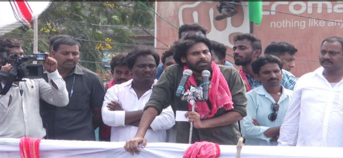 TDP leaders involved in large-scale corruption, alleges Pawan